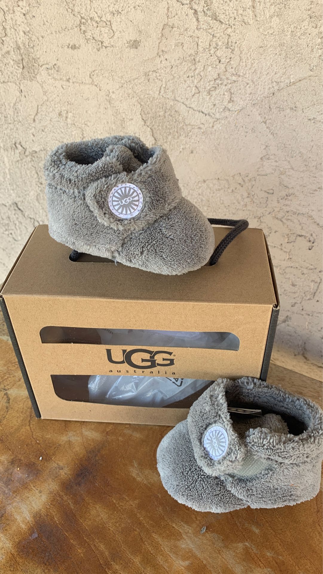 Uggs