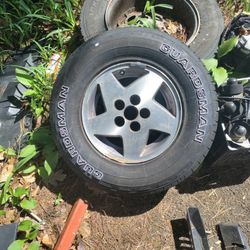 Tire & Rim To 1997 Jeep Laredo 