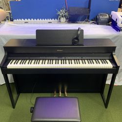 Roland RCP-800 Digital Piano, 88 Key, Weighted Hammer Action, Bluetooth