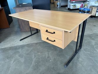 Contemporary Light Wood Tone Rectangualr Office Desk with Black Metal Cantilever Legs
