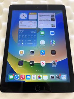 iPad 5th Generation 128 Gb Good Condition