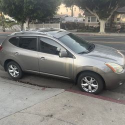 Nissan Rogue SL