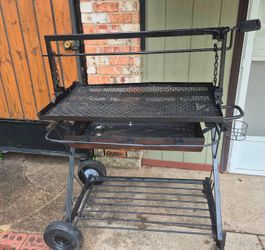 Charcoal grill