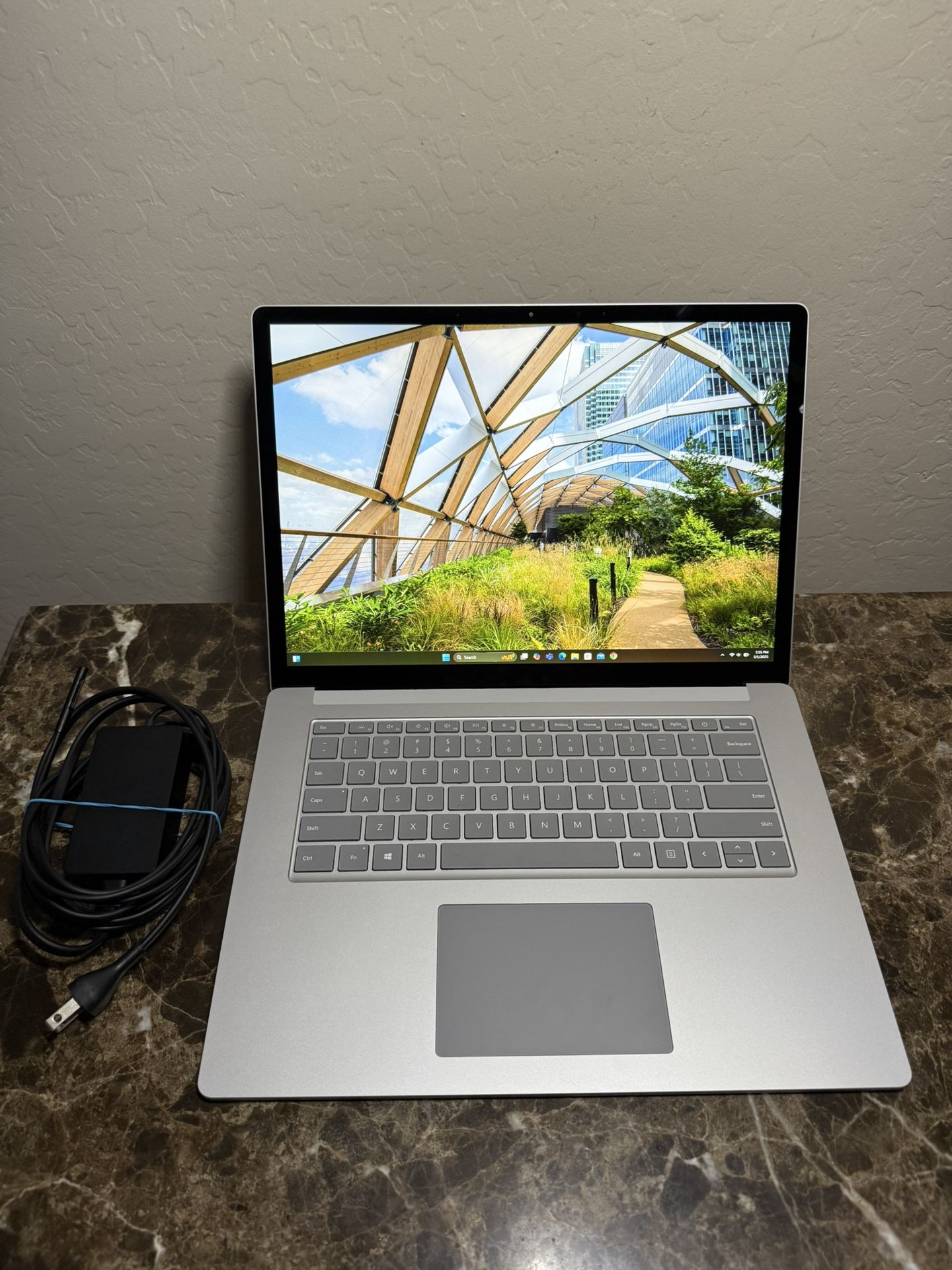 Surface Laptop 4 15” 2021 i7/16GB/512GB Touchscreen Laptop