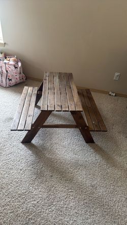 Kids picnic table