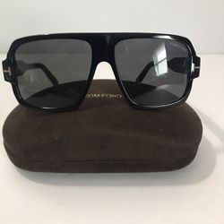 Tom Ford Sunglasses "Camden" Polarized