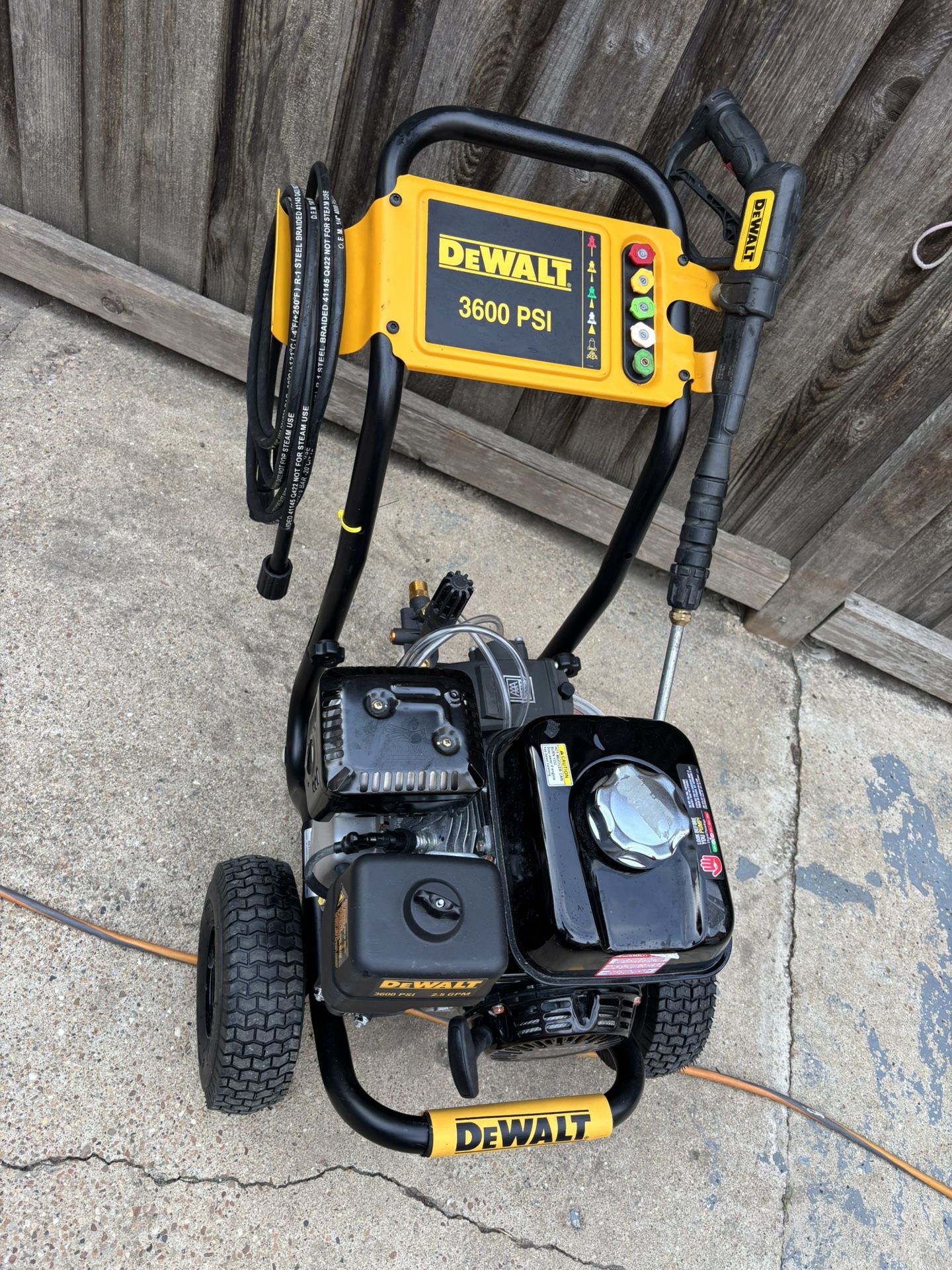 DEWALT 3600 PSI 2.5 GPM Cold Water Gas Professional Pressure Washer with HONDA GX200 Engine PICK UP BY W.63rd St. & S. California Ave.