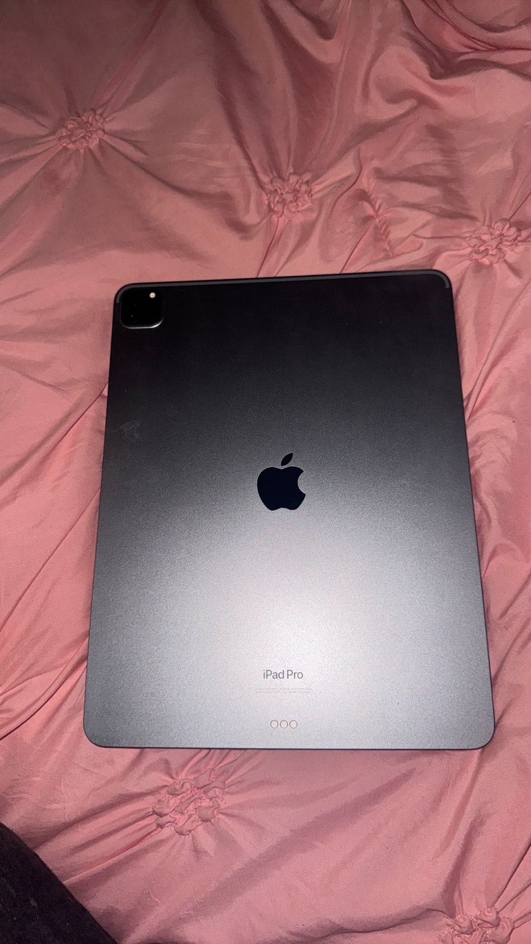 iPad Pro 12.9 INCH 6th GENERATION