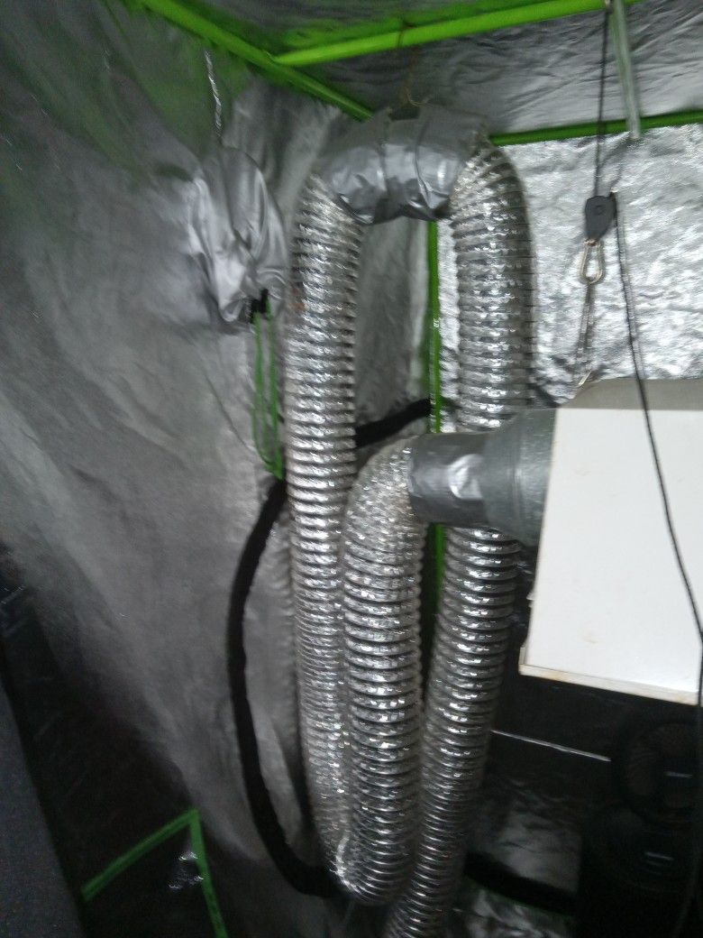 Grow Tents 6'× 6 And 3'×2'