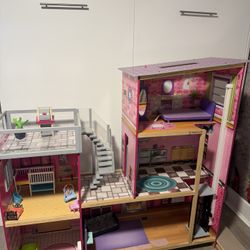 Barbie House 