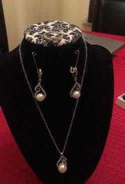 Necklace ring and earrings💝