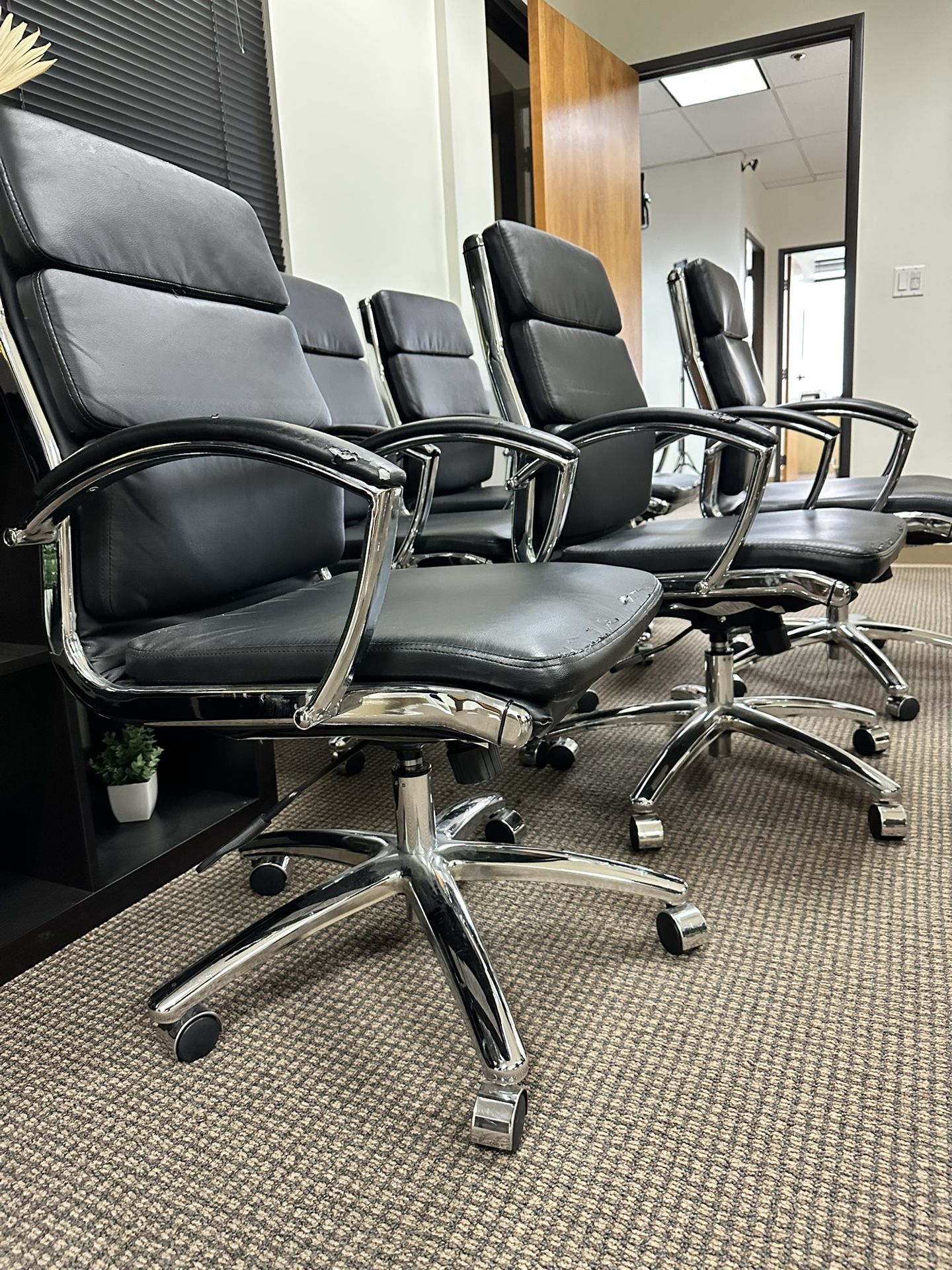 Free - Office Chairs (10) 