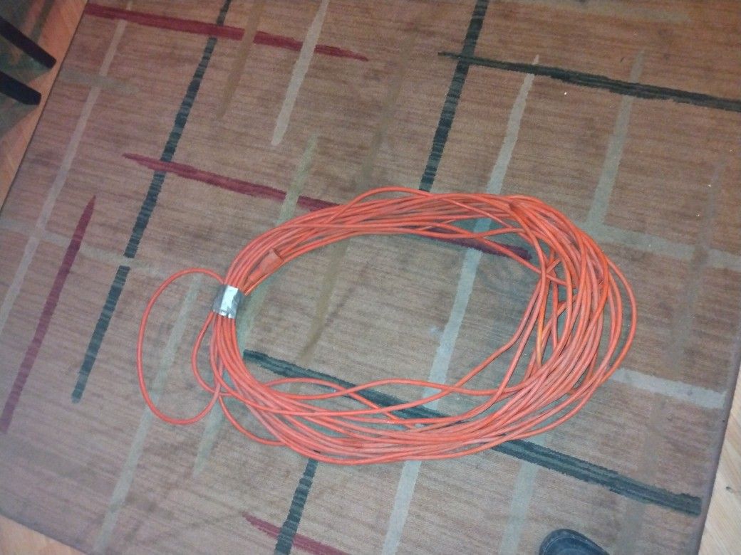 100 Ft 14 Gauge Extension Cord
