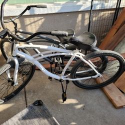 2 Huffy Cranbrook Beach Cruiser Bicycles 