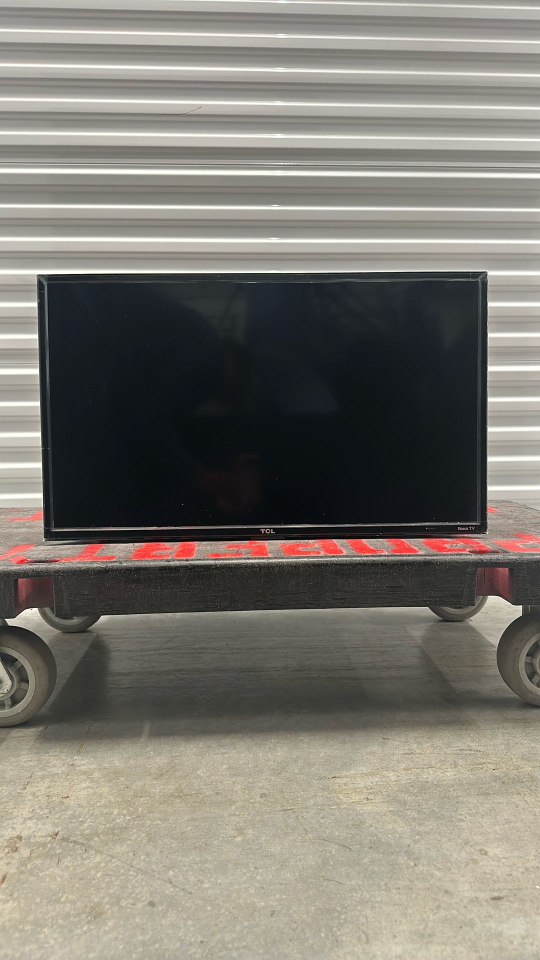 TCL Flatscreen Roku TV