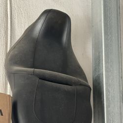 Harley Seat