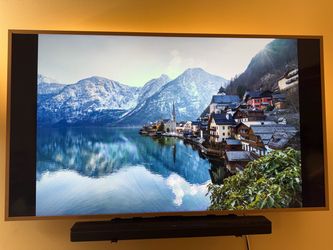 Samsung The Frame 75" TV (2021, LS03A) + White Wood Bezel + Mount