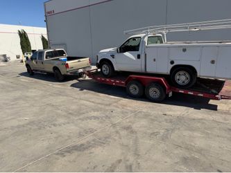 TOW/TRUCK