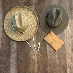 Universal Thread Hats/wallet