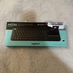 Logitech Media K400 Plus