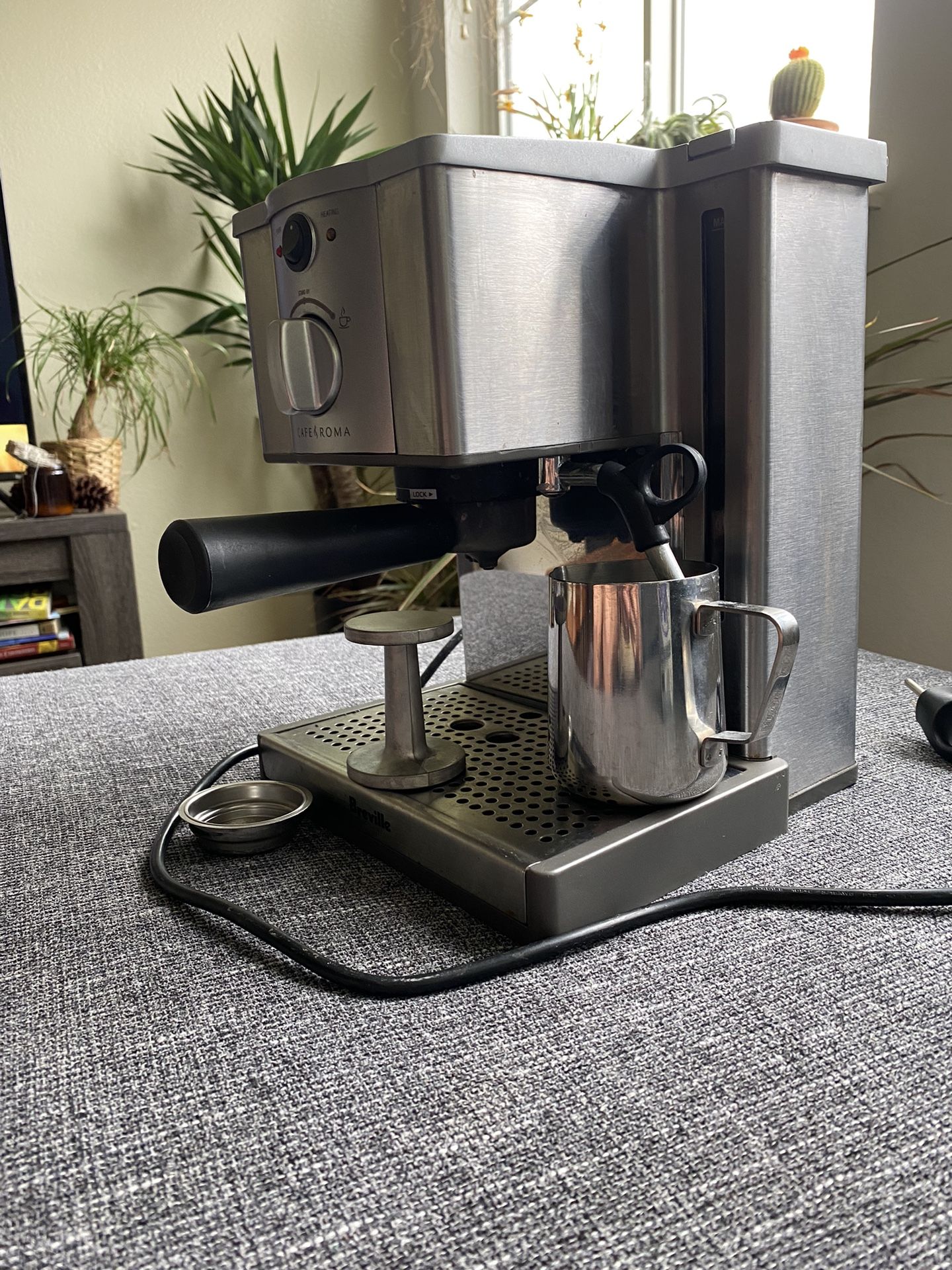 Breville Cafe Roma Espresso Machine