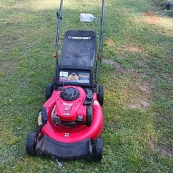 Lawnmower 