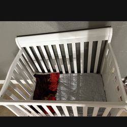 Baby Crib For Sale Need Gone !!