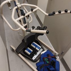 Invacare Reliant 350 Battery Powered Stand-Up Patient Lift