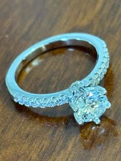 Moissanite 1.0 carrot Ring, Round Brilliant, Color D, Size 6.5 mm