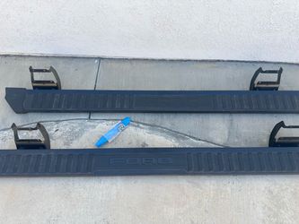 F150 SuperCrew 2021-2027 Black Step Bars