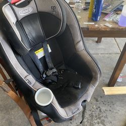 Graco baby Car Seat 