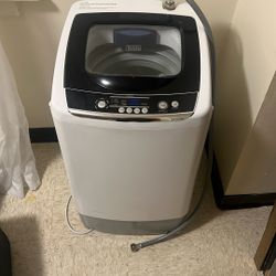 Black+Decker Small Portable Washing Machine 