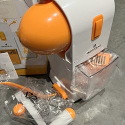 Juicing Machine, Hand Crank