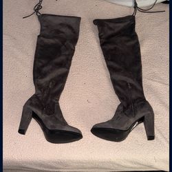 Ladies Over The Knee Boots “Stuart Weitzman Highland”