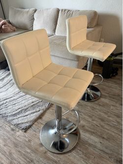 Barstools (Off White)