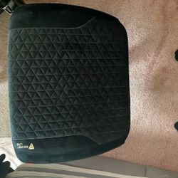 Secret Lab Otto Adjustable Leg Rest