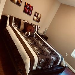 Black low profile bedroom set