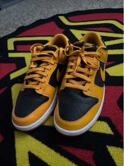 Nike black and yellow dunks