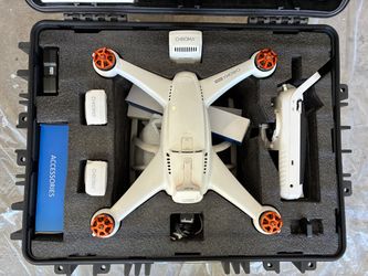 Blade Chroma Drone (CG03 4k Camera, ST10+ Personal Ground Station)