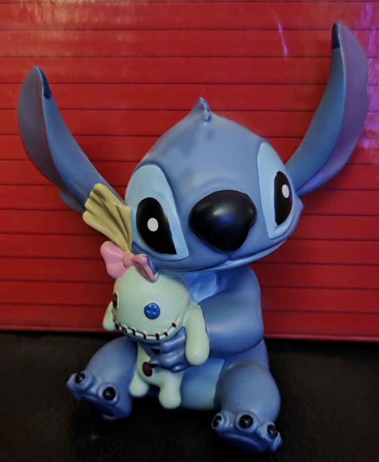 Disney Stitch With Scrump Figure