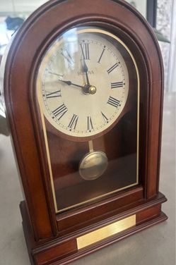 Bulova B7467 Hardwick Wood/Wood Veneer Walnut Analog Clock.. $50
