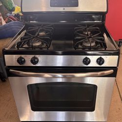 GE Stainless Steel Stove 