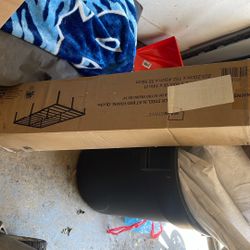 Mainstays 14” Queen Bed Frame