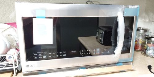 New LG microwave oven 2.0 cu.ft