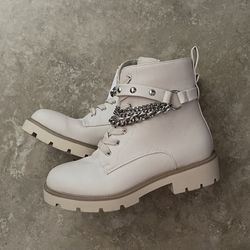 Women’s Boots (size 8) (New)