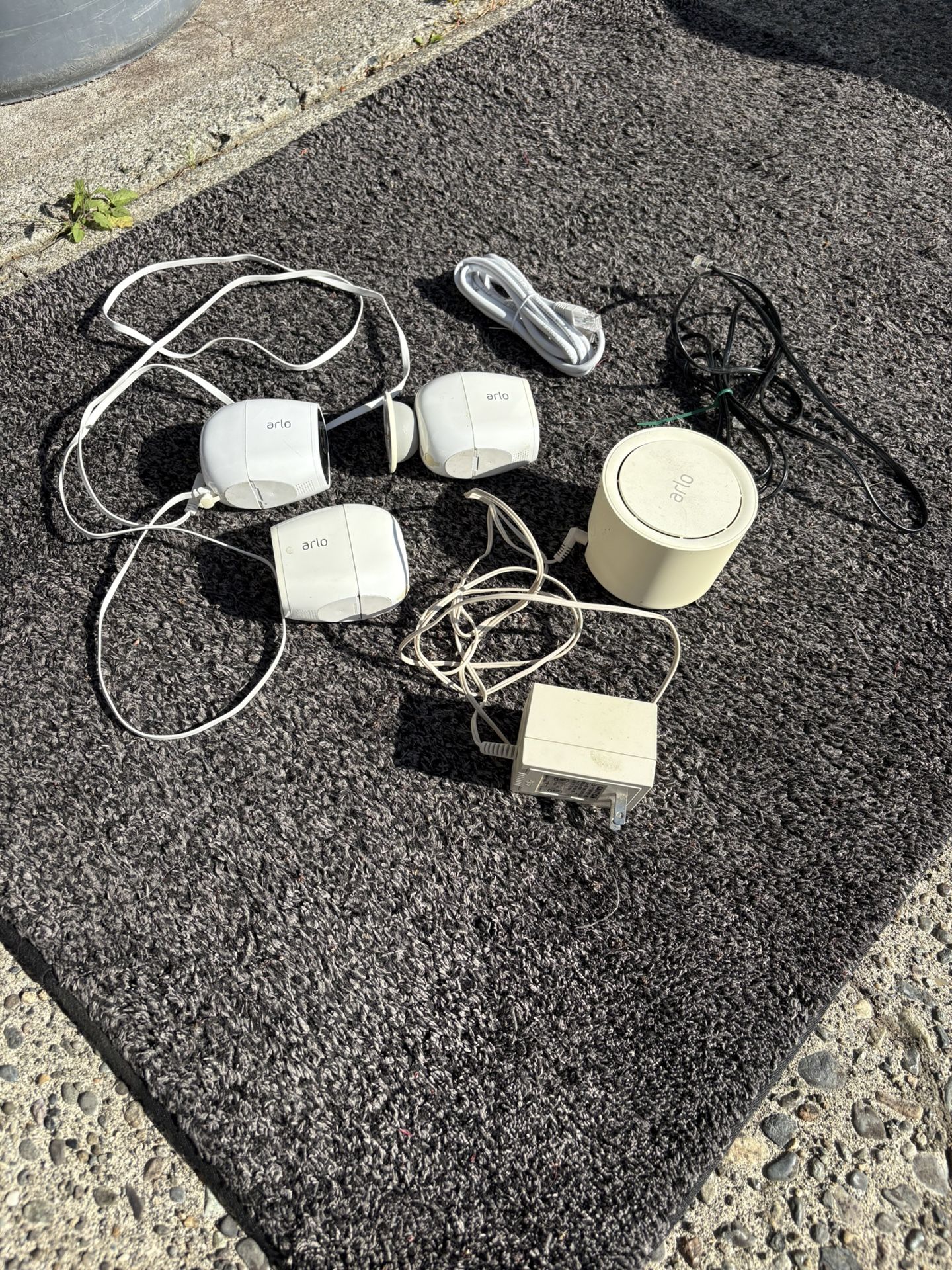 Arlo Wireless Cameras