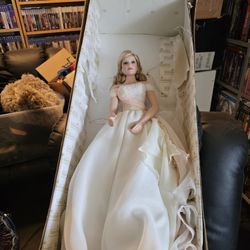 Ashton Drake Galleries  Doll 