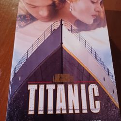 Titanic VHS 