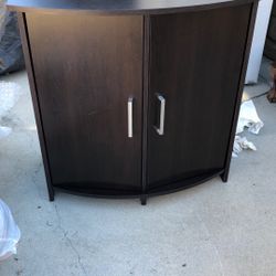 TV Stand/Entertainment Center