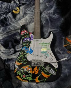 Custom TMNT signed by Guy Gilchrist